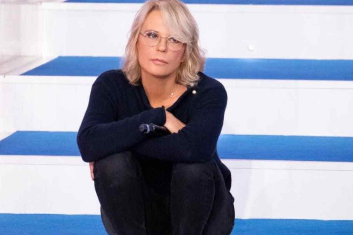 maria de filippi negli studi televisivi